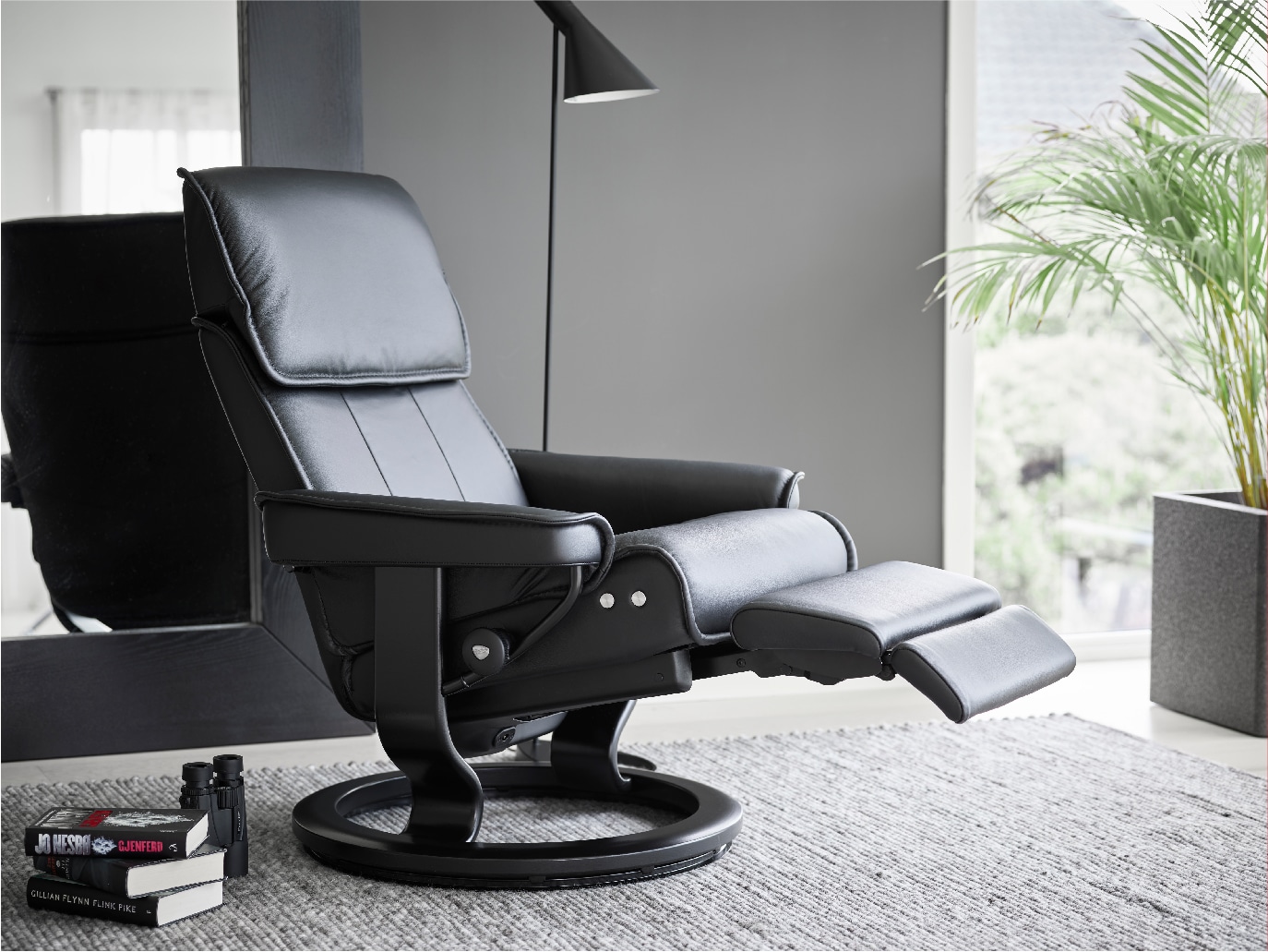 Stressless Admiral Black Leg Comfort